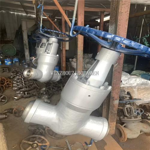 z60y-250c z61y-250c 鑄鋼高溫高壓自密封電站閘閥 對焊電站閥